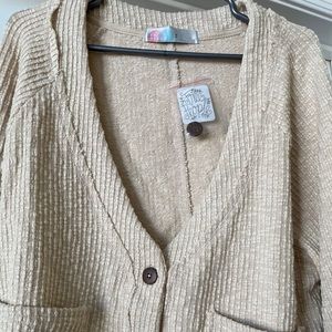 Free people set  two  item